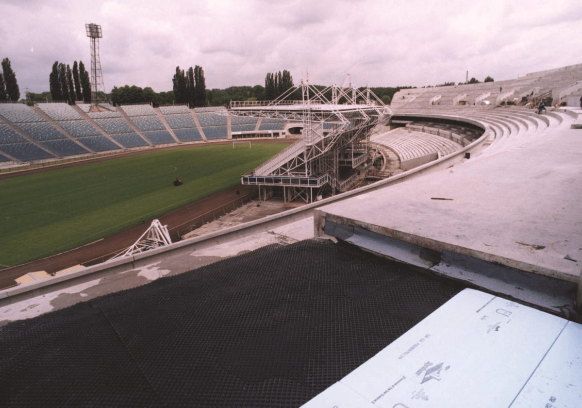 Fondaline installed in a stadium 